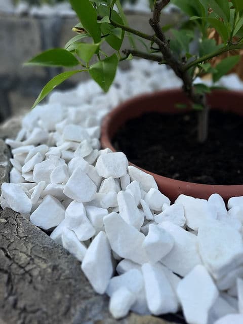 Bež mermerni granulat